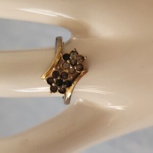 Vintage Smoky and Clear Flower Rhinestone Ring